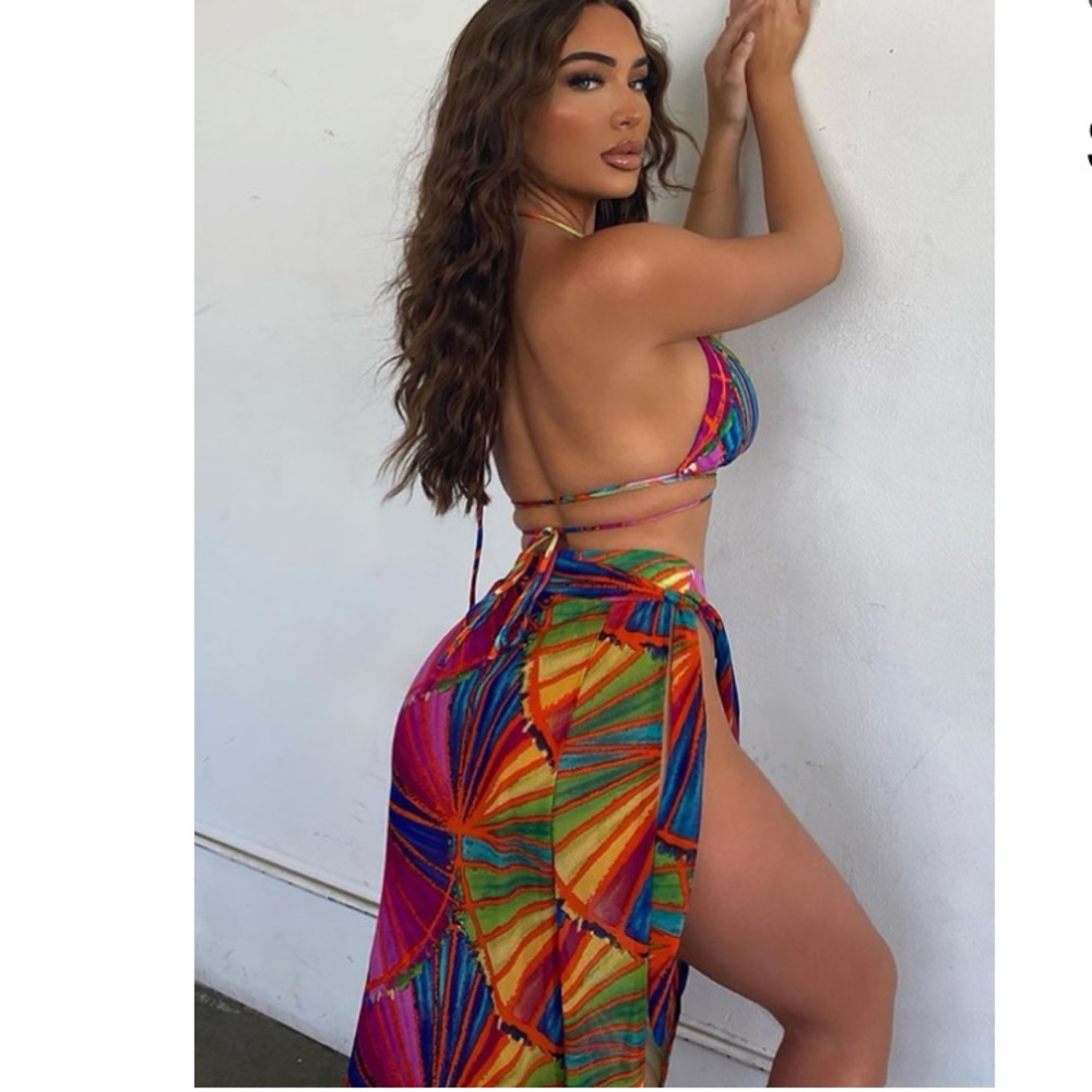 2 piece bikini with coverup, multicolored, size small